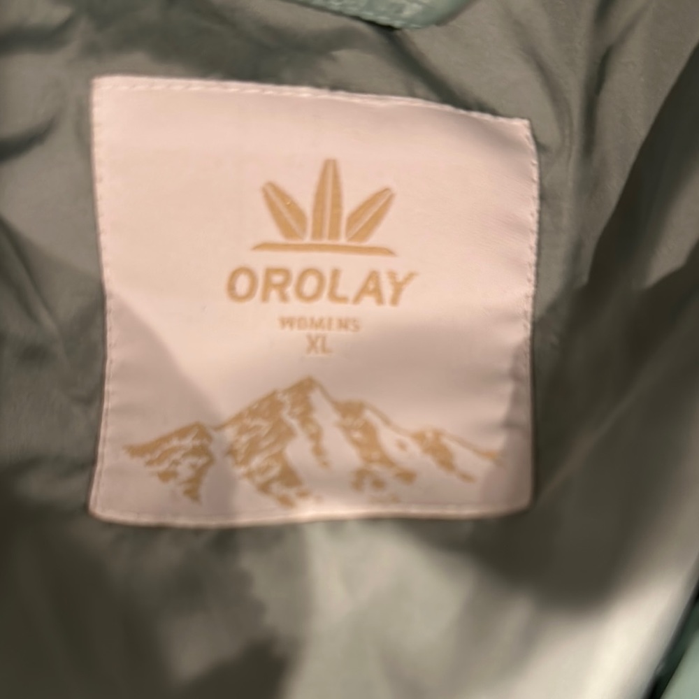 Mint Green Hooded Puffer Jacket - Picture 2 of 5